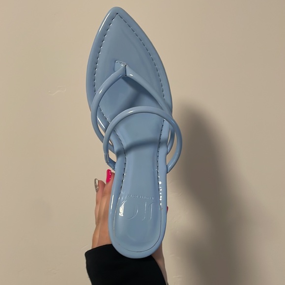 JLO Heels - Picture 4 of 7